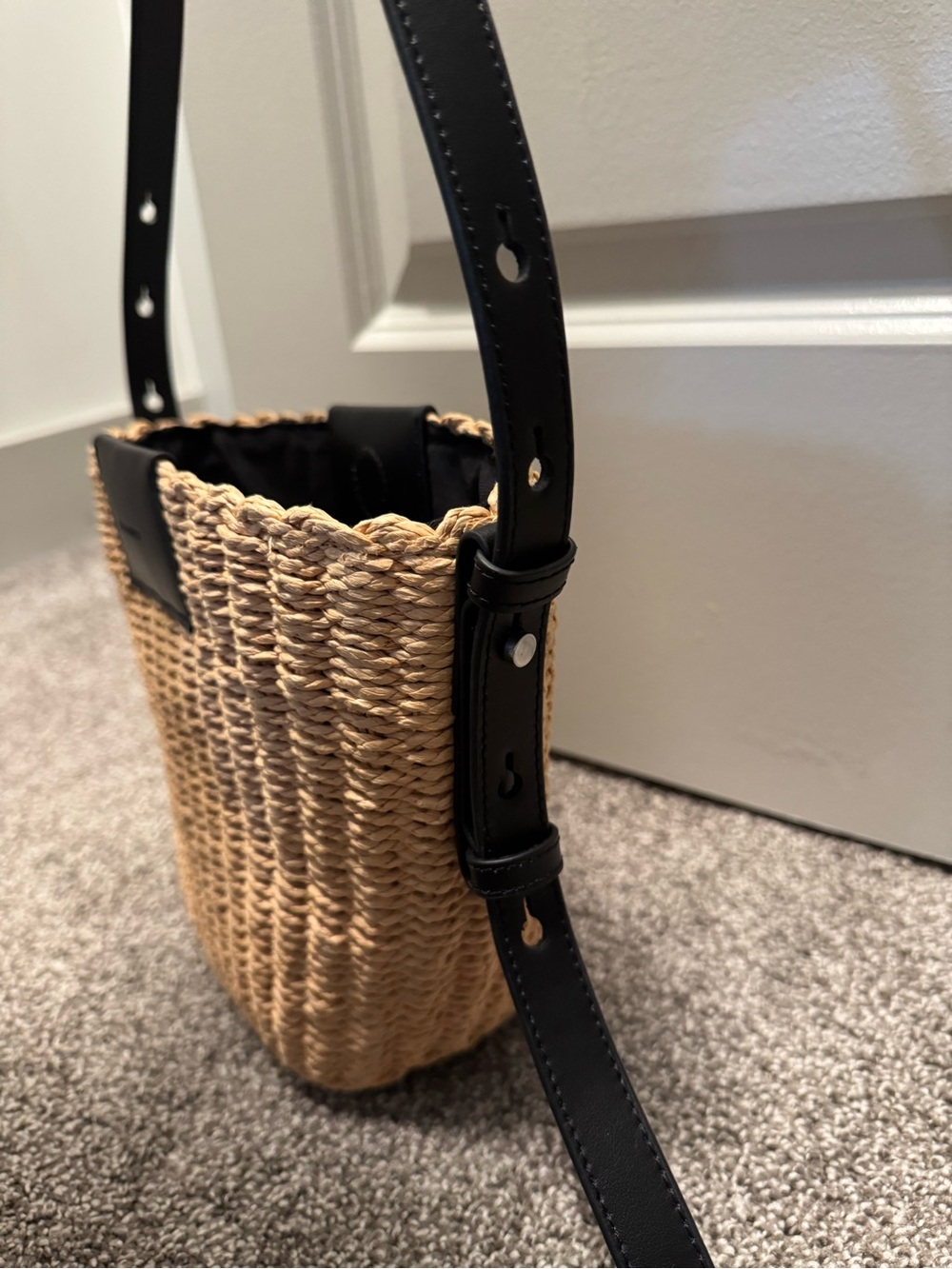 AllSaints Tan Straw Crossbody with Black Leather Strap - Picture 4 of 4